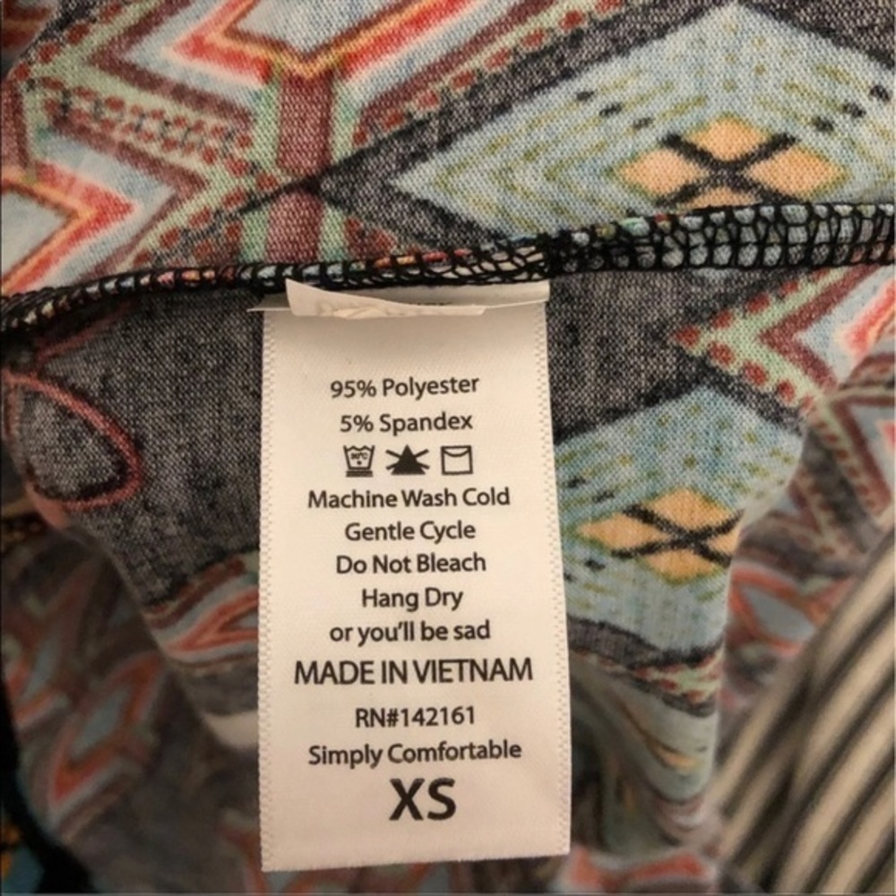 Lularoe Randy‎ T Bundle - Picture 9 of 14